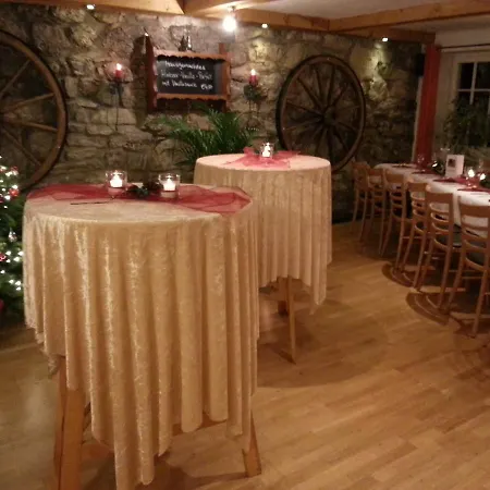 Durscheider Hof Szálloda 3*